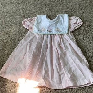 Smocking type/ Chick/Easter dress